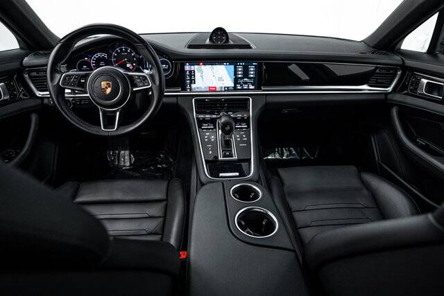 2020 Panamera 4 picture #12