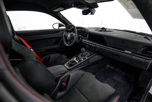 2026 911 GT3 picture #12