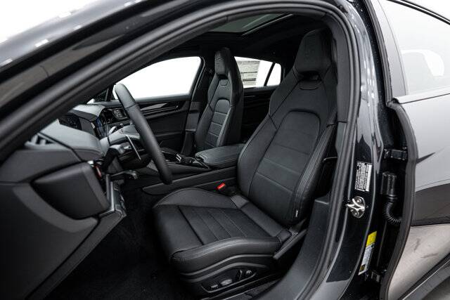 2026 Panamera 4 picture #5