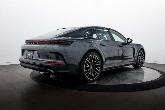2026 Panamera 4 picture #7