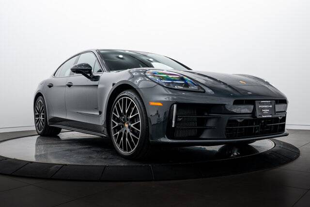 2026 Panamera 4 picture #9