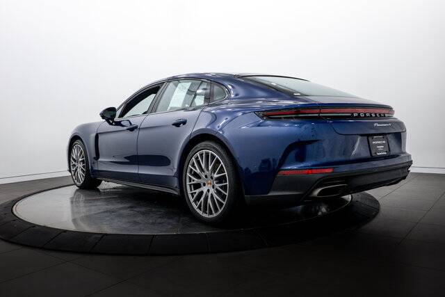 2026 Panamera 4 picture #3