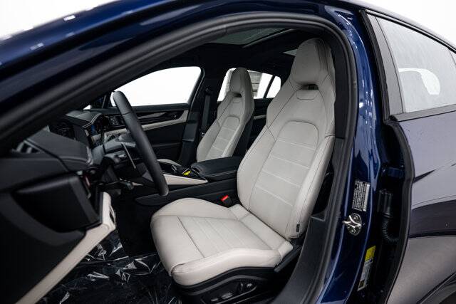 2026 Panamera 4 picture #5