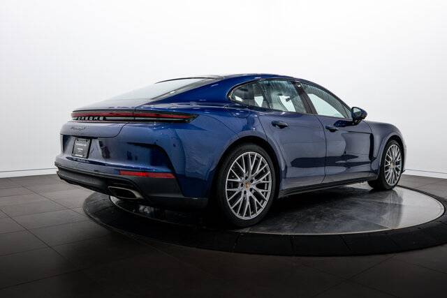 2026 Panamera 4 picture #7