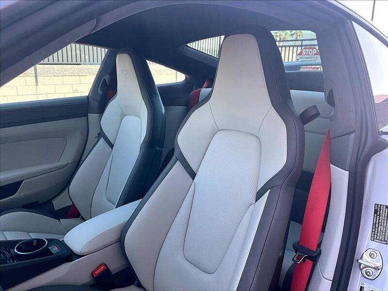 2025 911 Carrera GTS picture #5