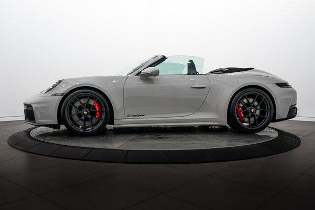 2026 911 Carrera GTS picture #2