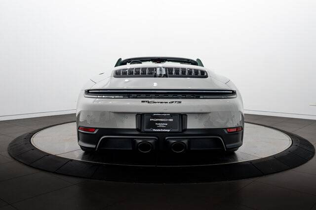 2026 911 Carrera GTS picture #6