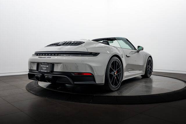 2026 911 Carrera GTS picture #7