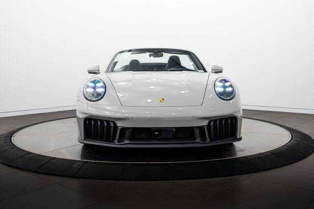 2026 911 Carrera GTS picture #10