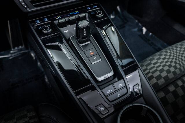2026 911 Carrera GTS picture #14