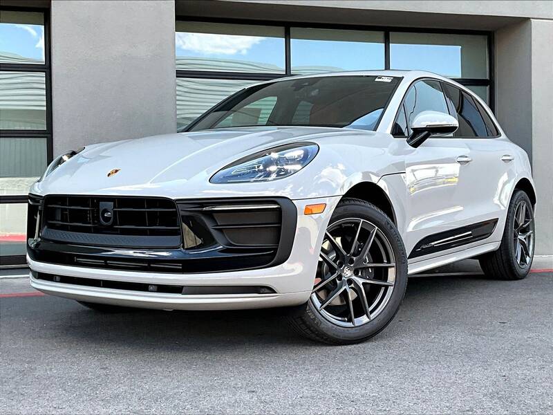 2025 Macan T picture #1