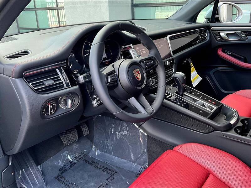 2025 Macan T picture #4