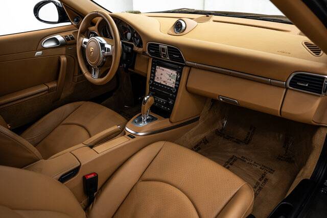 2012 911 Carrera 4 GTS picture #12