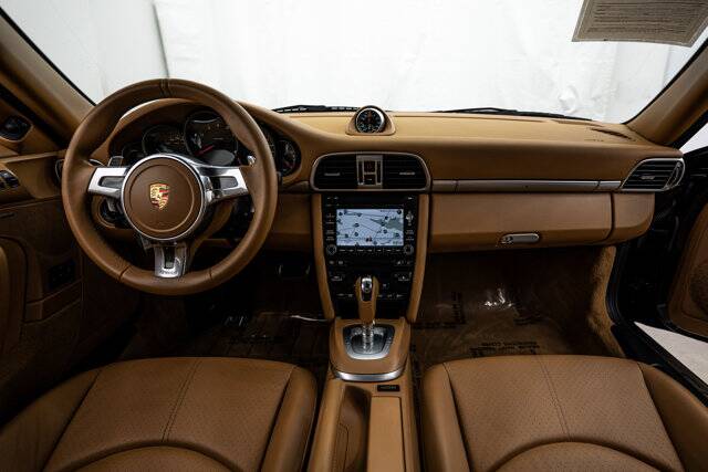 2012 911 Carrera 4 GTS picture #13