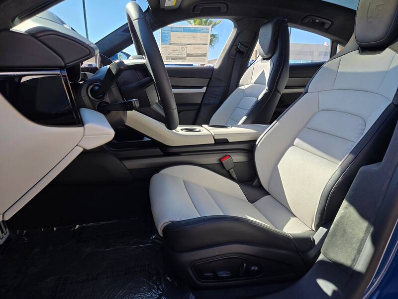 2025 Taycan Turbo S picture #5