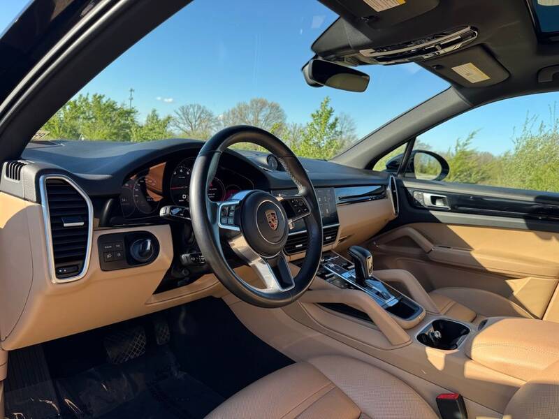 2023 Cayenne picture #4