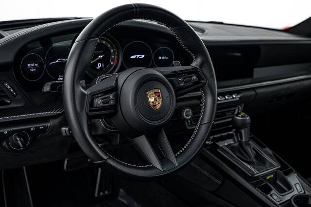 2023 911 GT3 picture #14
