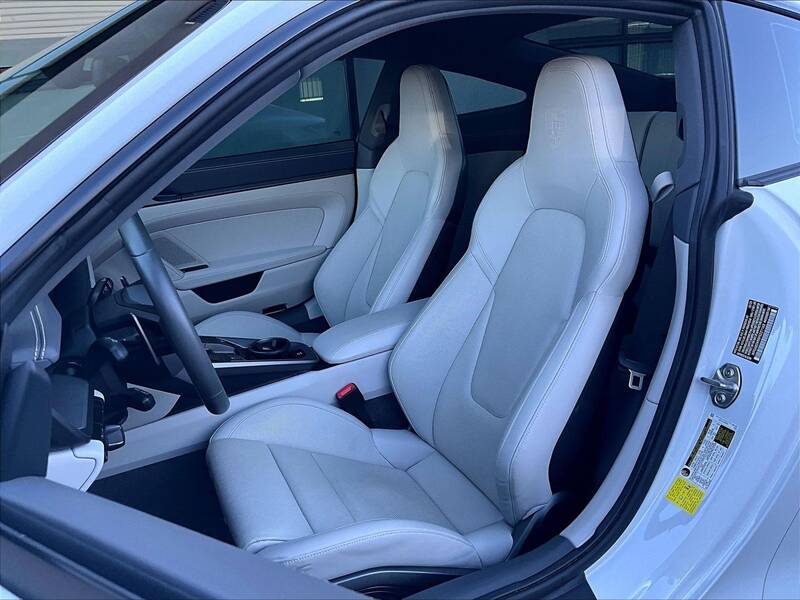 2023 911 Carrera S picture #5