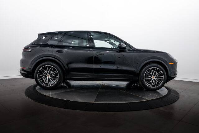 2026 Cayenne picture #8