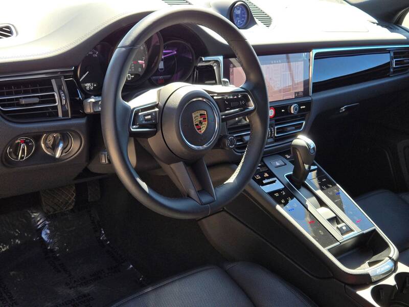 2025 Macan S picture #4