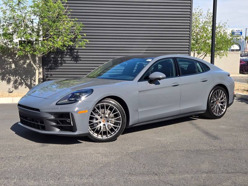 2025 Panamera picture #1