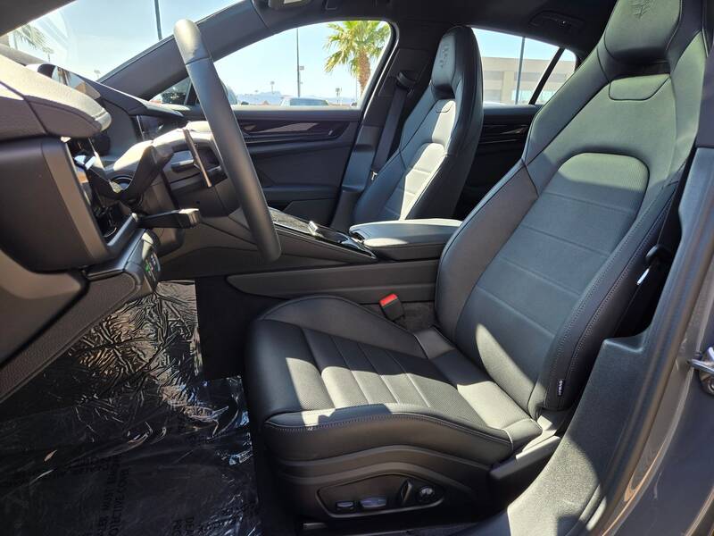 2025 Panamera picture #5