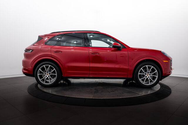 2026 Cayenne picture #8