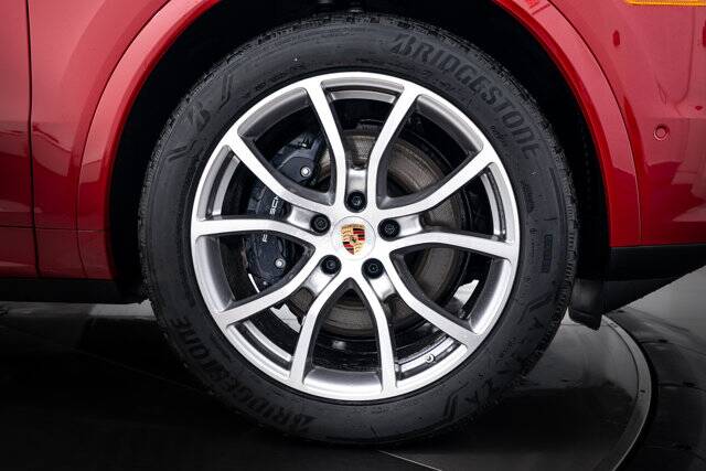 2026 Cayenne picture #11