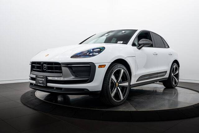 2026 Macan T picture #1