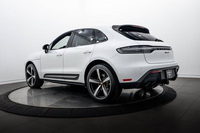 2026 Macan T picture #3
