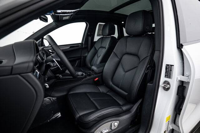 2026 Macan T picture #5