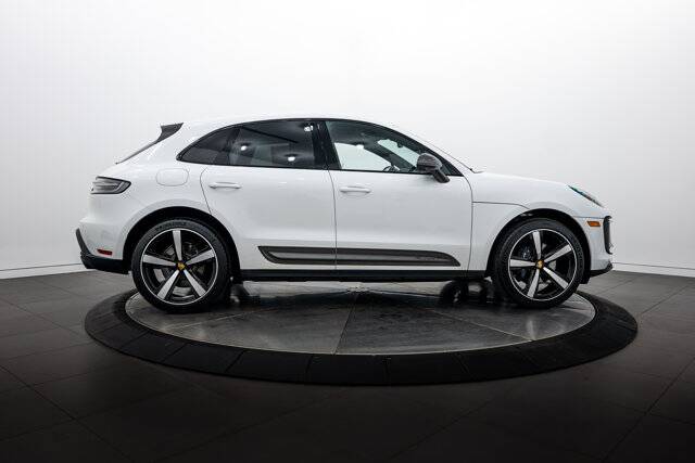 2026 Macan T picture #8