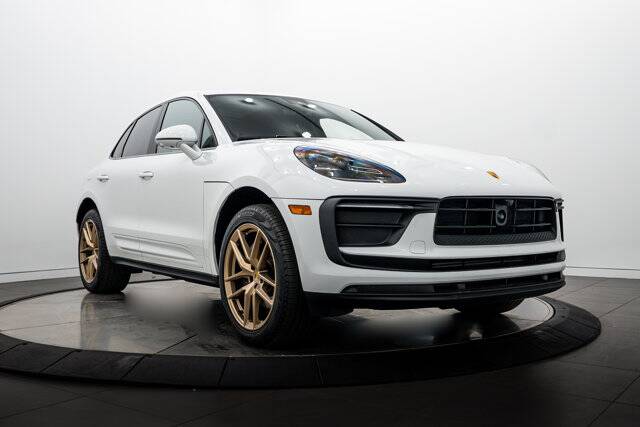 2025 Macan picture #9