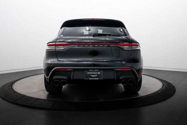 2025 Macan picture #6
