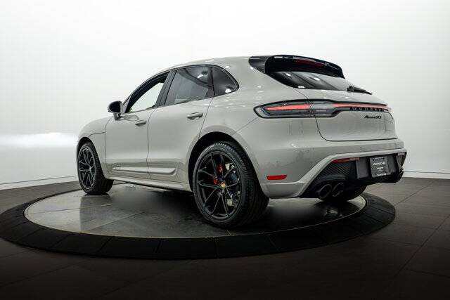 2025 Macan GTS picture #3