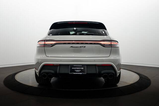 2025 Macan GTS picture #6