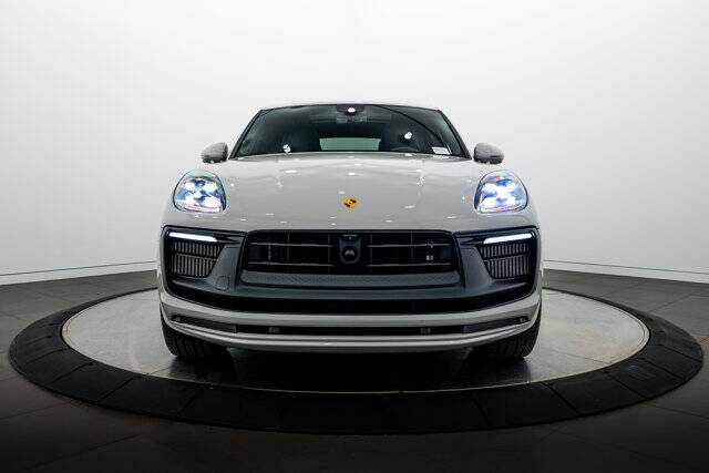 2025 Macan GTS picture #10