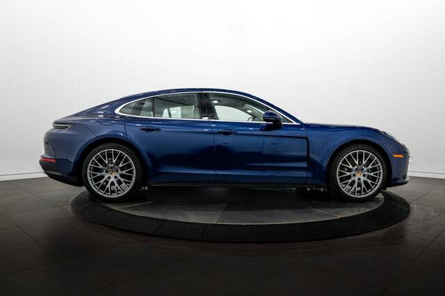 2026 Panamera 4 picture #8