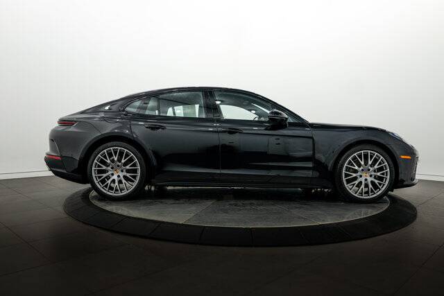 2026 Panamera 4 picture #8