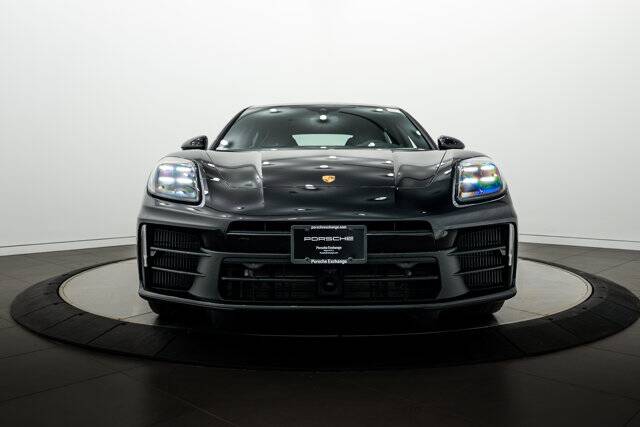 2026 Panamera 4 picture #10