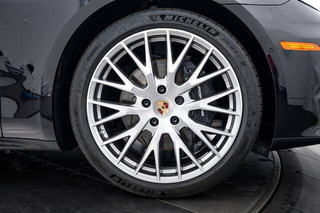 2026 Panamera 4 picture #11