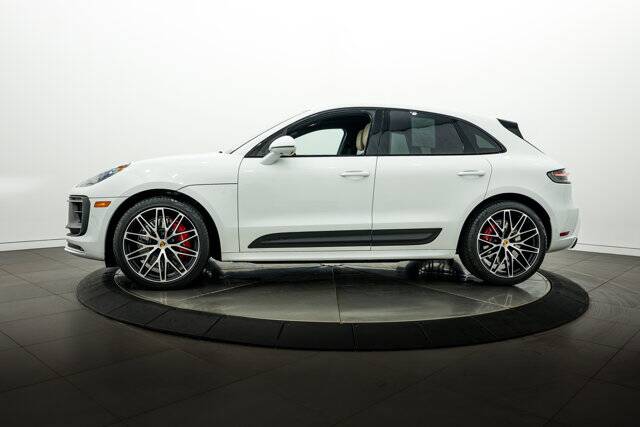 2022 Macan GTS picture #2