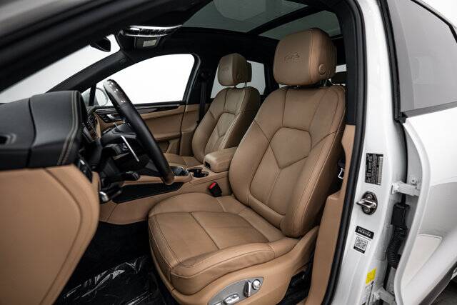 2022 Macan GTS picture #5