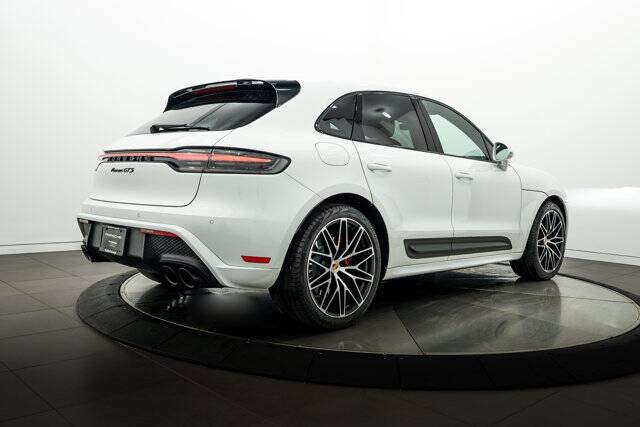 2022 Macan GTS picture #7