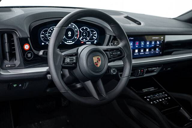 2026 Cayenne picture #14