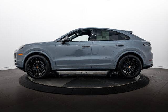 2026 Cayenne Coupe picture #2
