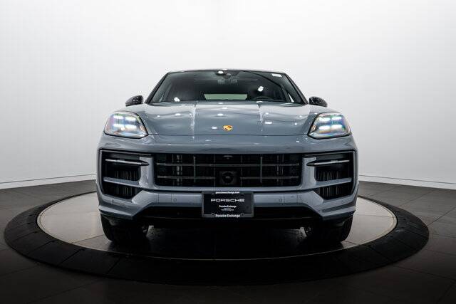 2026 Cayenne Coupe picture #10