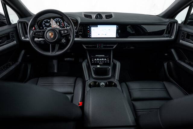 2026 Cayenne Coupe picture #12