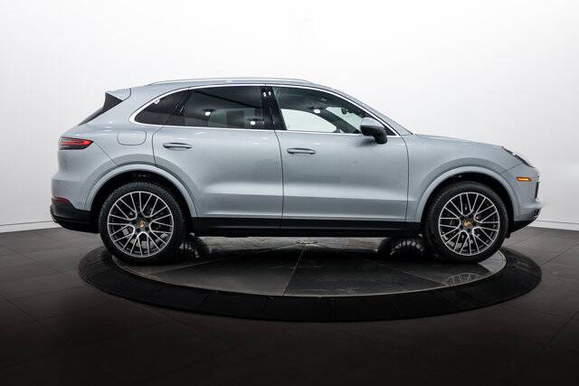 2020 Cayenne picture #8