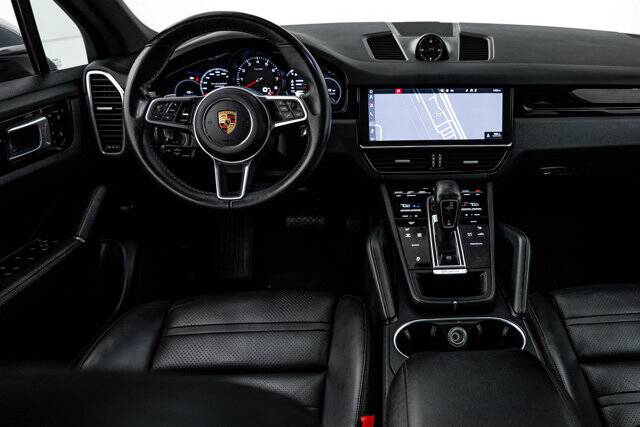 2020 Cayenne picture #13
